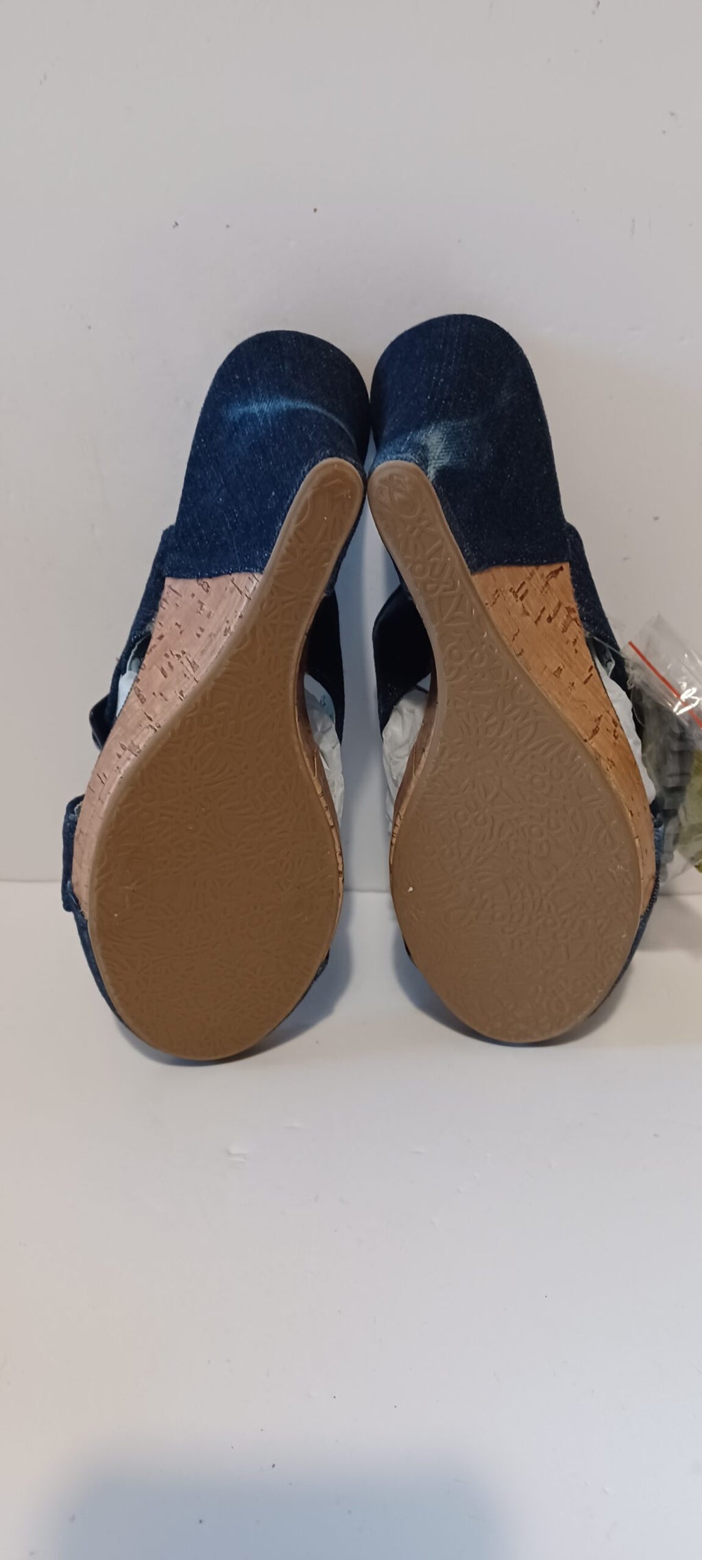 Hoyvoy - Sandalia - Wedge Heel - Denim Wash - Front Strap - Dark Blue - Brand New image 6