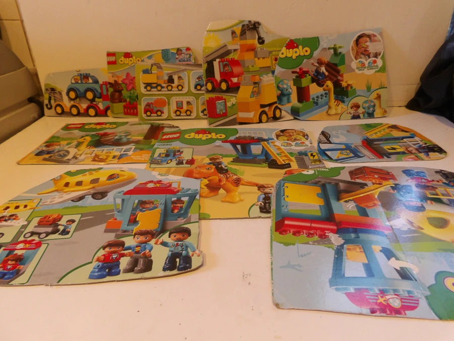 Lego - Duplo - Jurrasic Park, Cars, 4x4's, Planes, Base Plate and Bricks Galore - Great Condition image 5