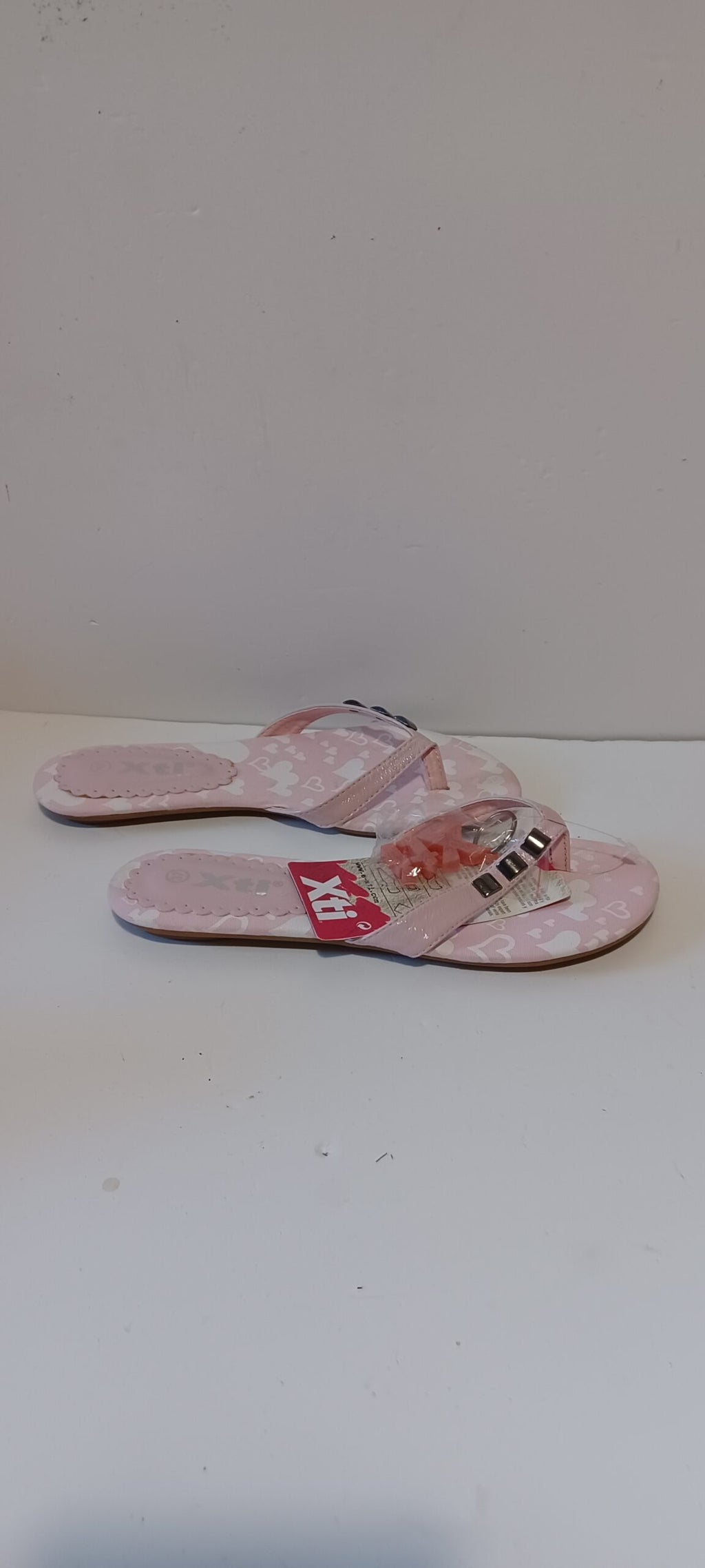 Xti - Sandlea - Ladies Flip Flops - Strap Decore - Pink - Brand New image 4