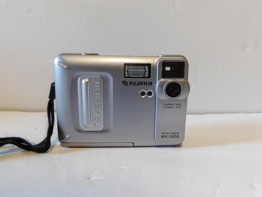 Fujifilm - MX1200 - 1.3MP - Digital Camera Silver - Great Working Condition image 0