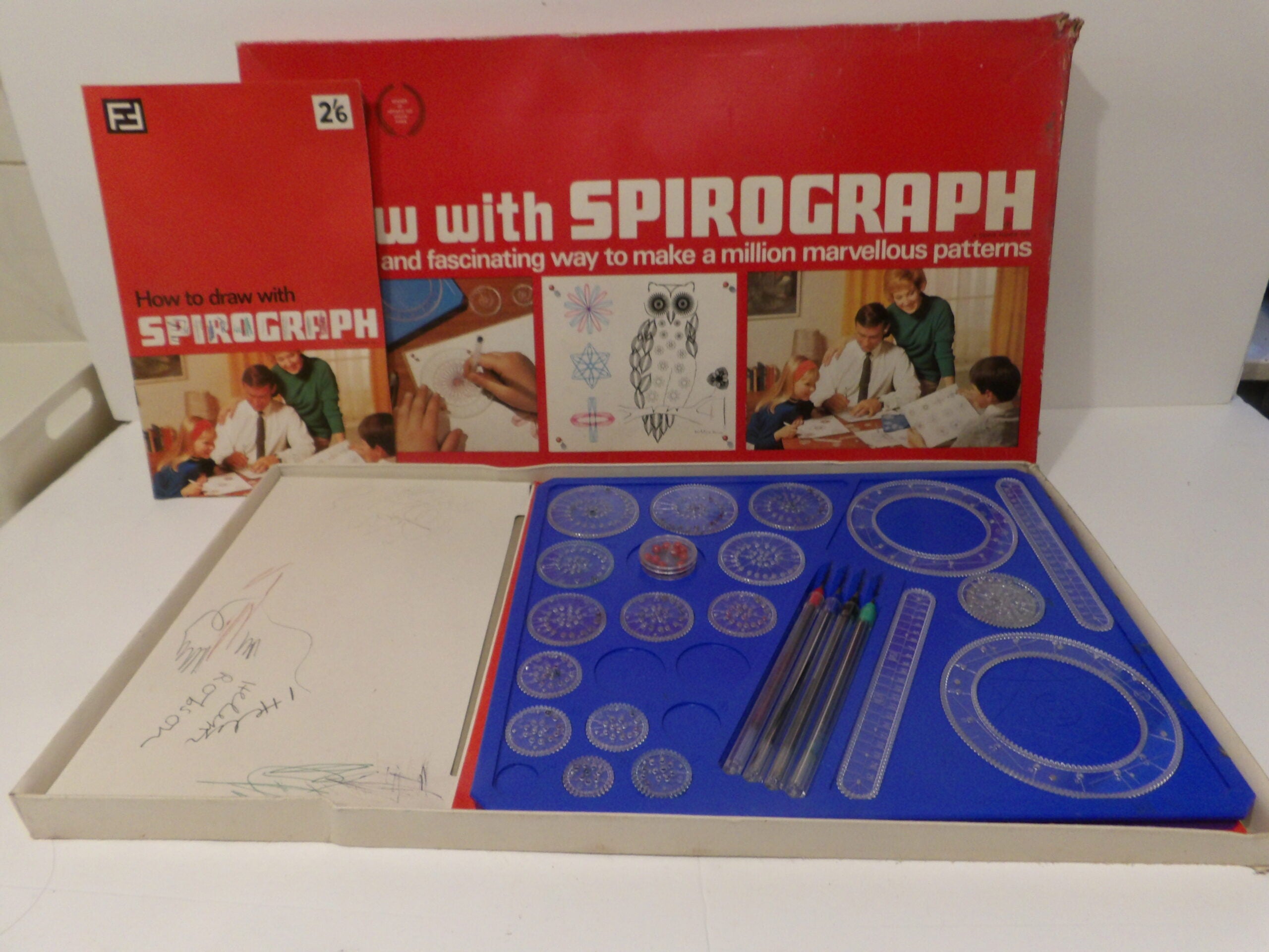 Spirograph Set. Denys Fisher Vintage. Great. Spares. 1960s 1970s Drawing Gift image 0