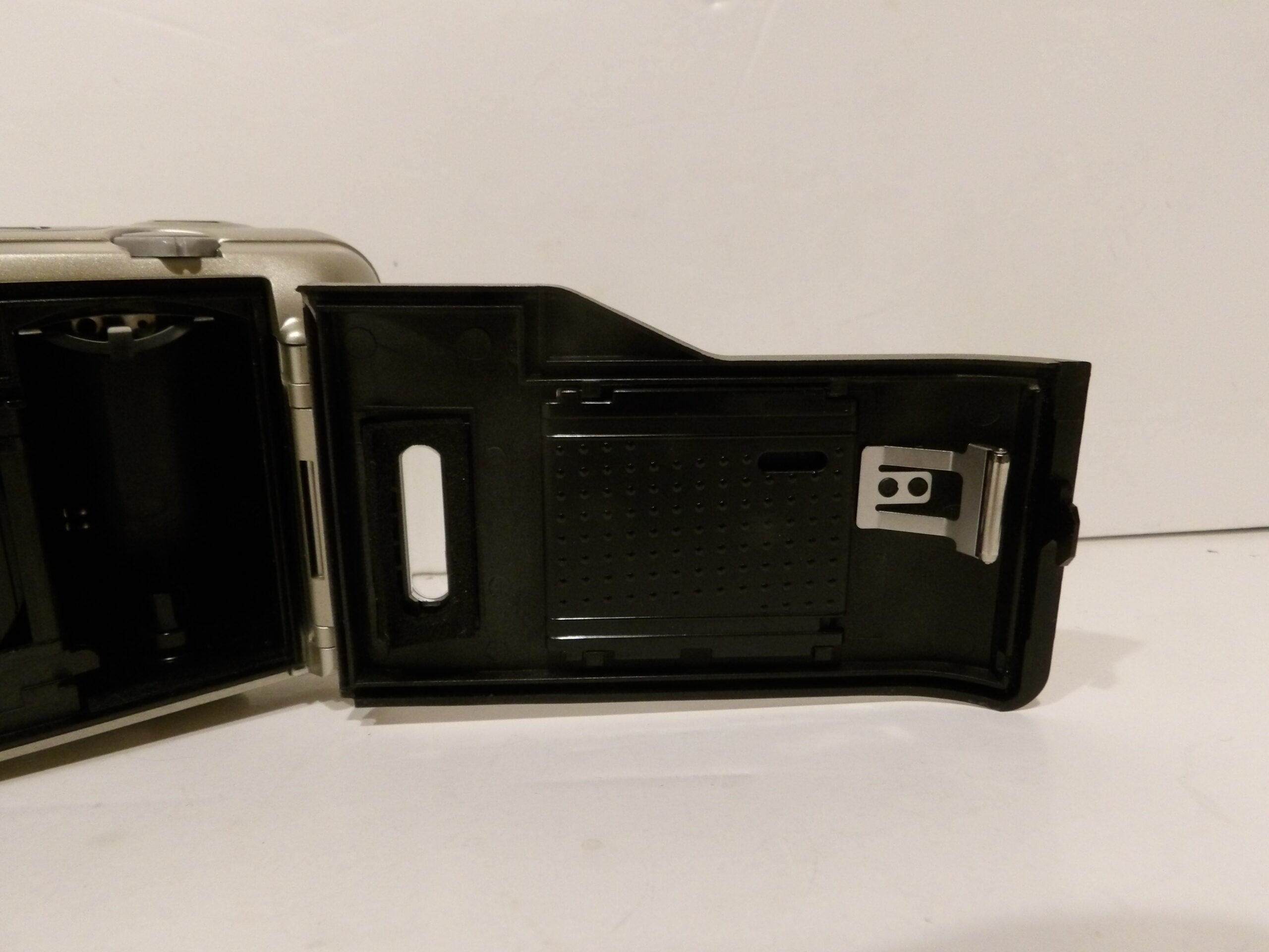 Nikon Lite Touch Zoom 70W 35mm Film Point And Shoot Camera Silver Working image 3