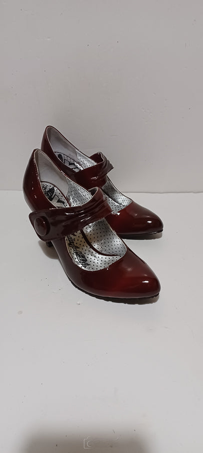 Xti - Charol - Ladies Heel - Front Button Strap - Red - Brand New image 0