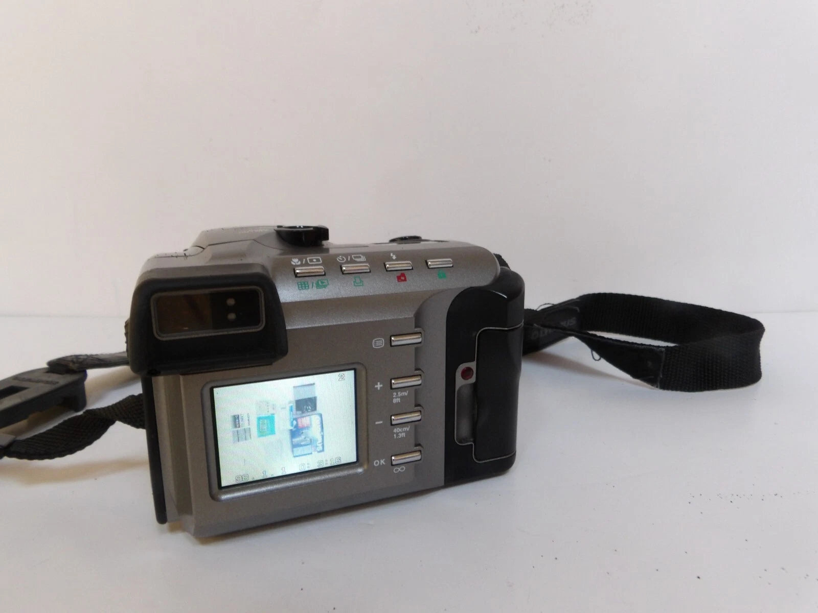 Olympus Camedia Digital Camera C-1400XL Early 1.4 Mpixel PWO - Boxed image 15