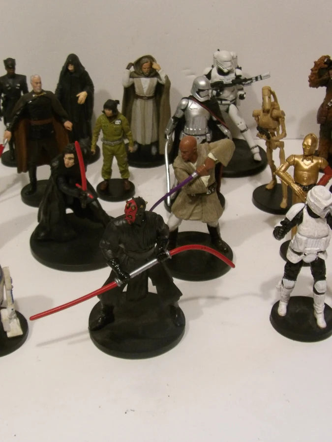 Disney - Star Wars - Mega Figurine Play Set- 20 Figures - Great Stored Condition image 4