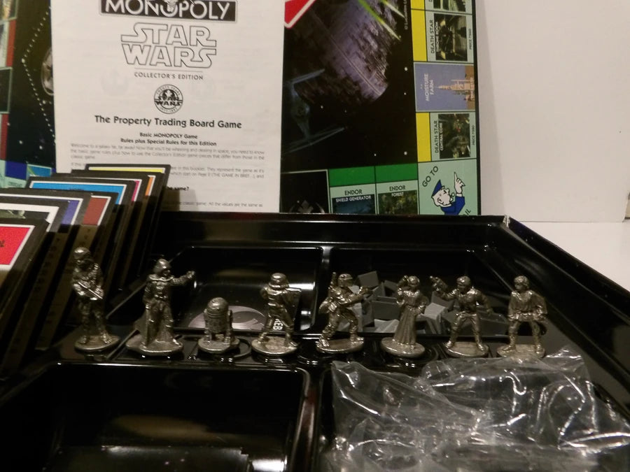 Monopoly - Star Wars - Limited Collector's Edition - 1997 - Great Condition image 2