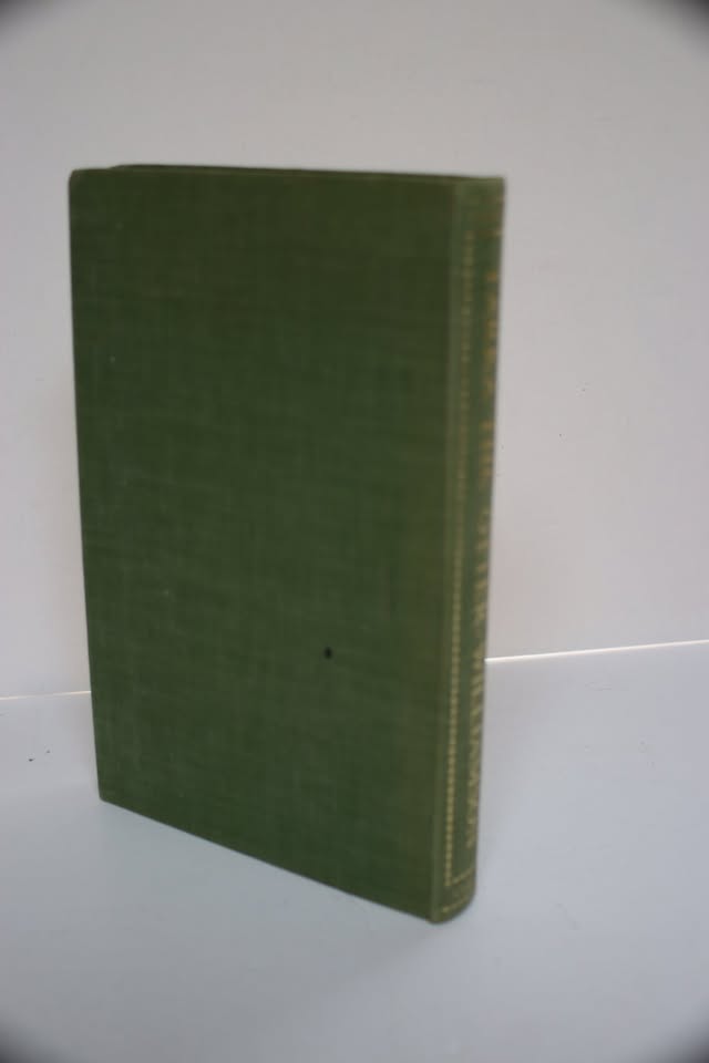 Tarka The Otter, by Henry Williamson, Illustrated, Nonesuch Cygnet, London, 1964 image 5