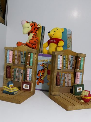 2001 Disney Winnie The Pooh Bookend Buddies image 1