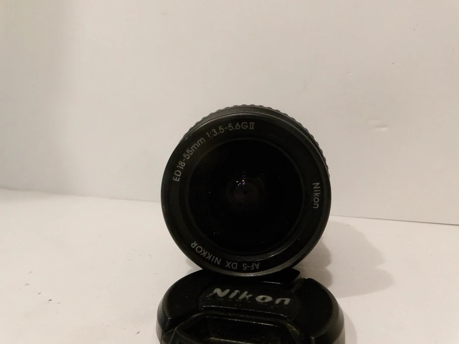 Nikon - DX AF-S - Nikkor - 18-55mm - f/3.5~5.6 - VR G Zoom Lens - Great Condition image 2