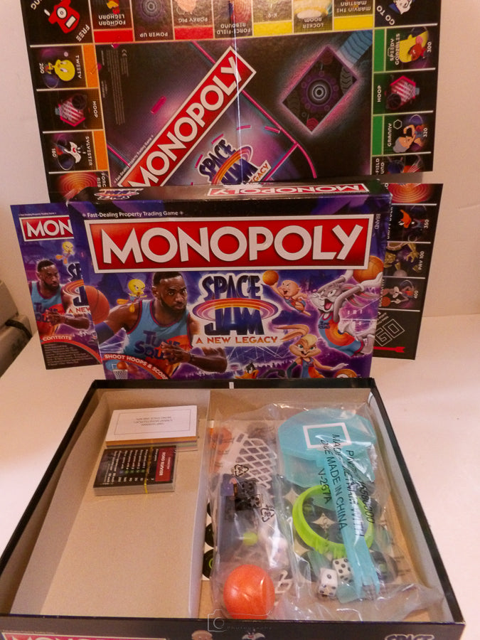Monopoly - Space Jam - A New Legacy - 2021 - Hasbro - Great Condition image 3