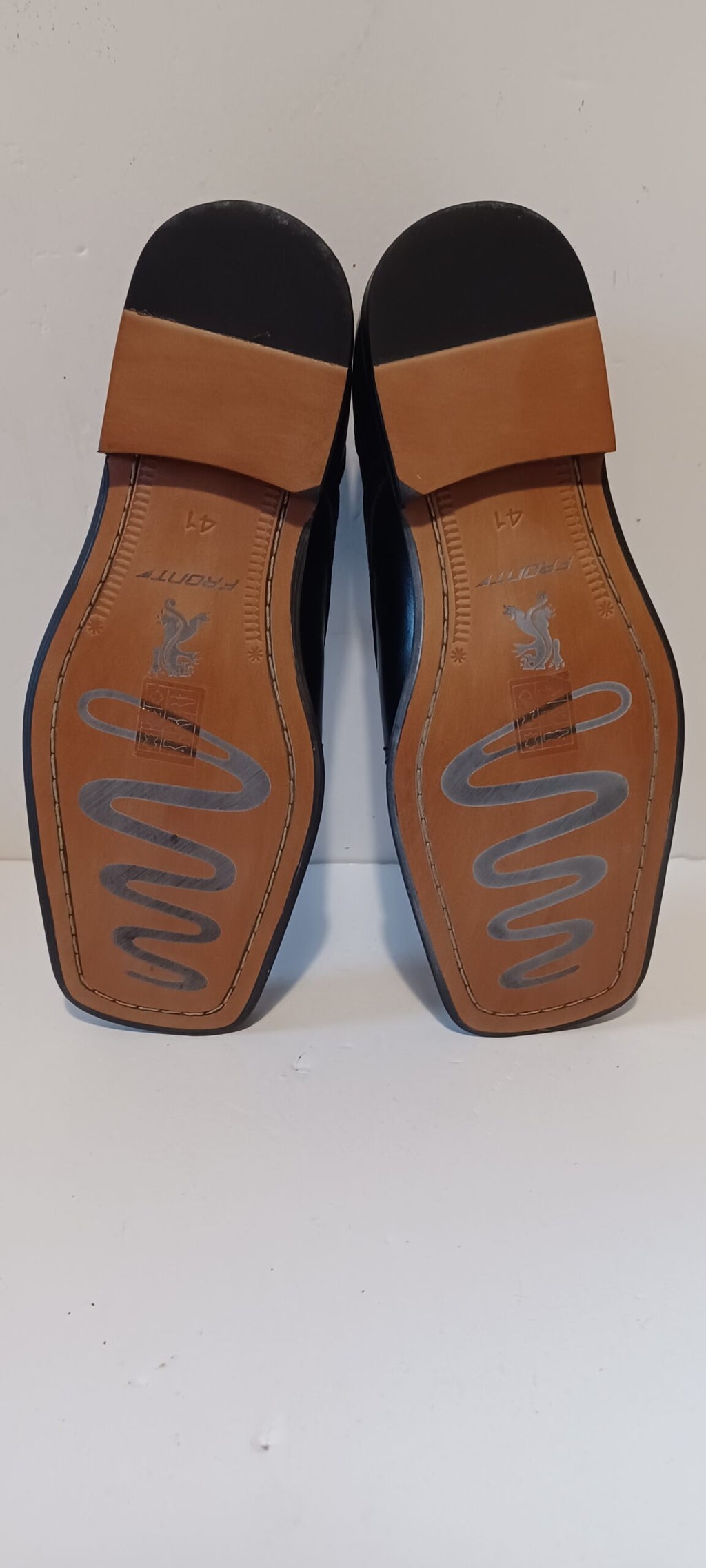 Front - Kempston - Mens Shoes - Black - Brand New image 8
