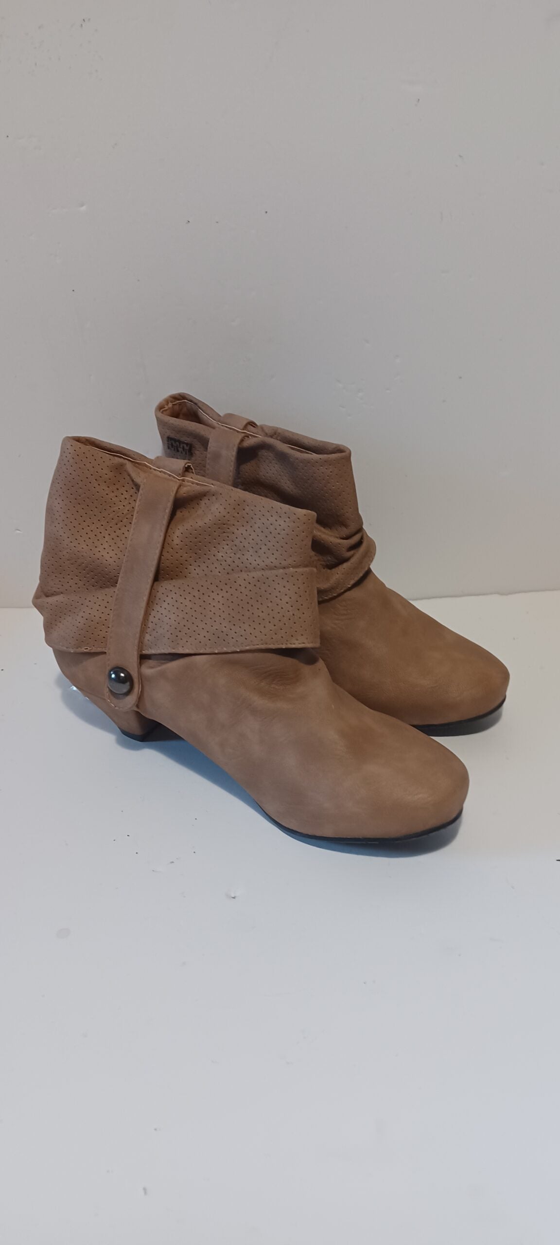 Hoyvoy - Botin - Ankle Boot - Ankle Buckle - Tan - Brand New image 0