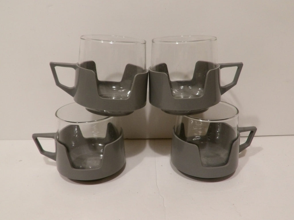 4 Vintage 1970s Pyrex / JAJ 7oz Drinkup Cups Grey Original Box - Great Condition image 5