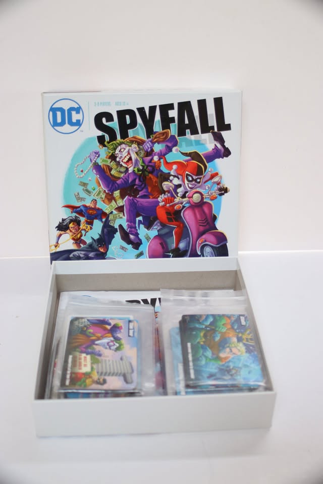DC Spyfall, Board Game, Cryptozoic, Justice League, Perfect Condition, image 0