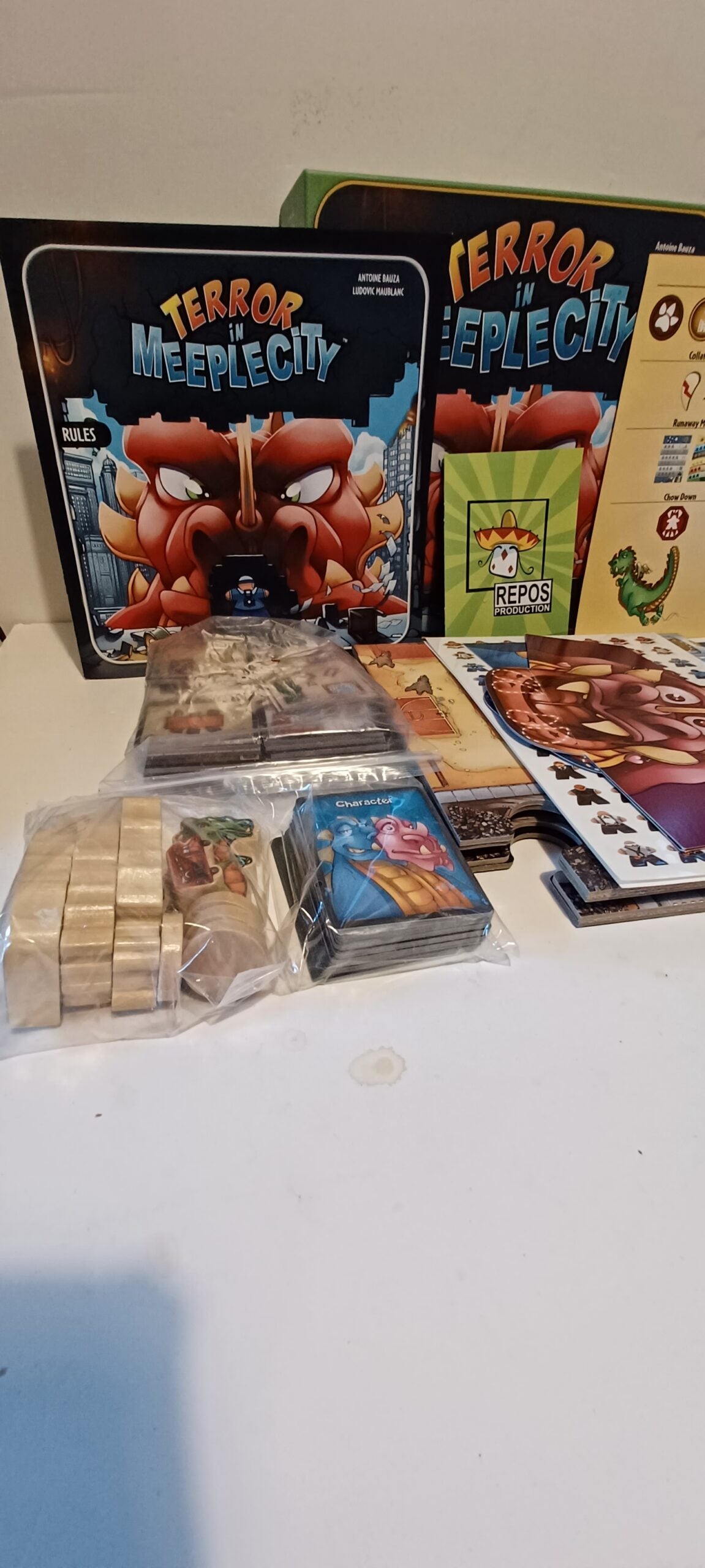 Terror in Meeple City | Board Game | AKA Rampage | Retail Condition | Antoine Bauza | Ludovic Maublanc | Repos Production image 10