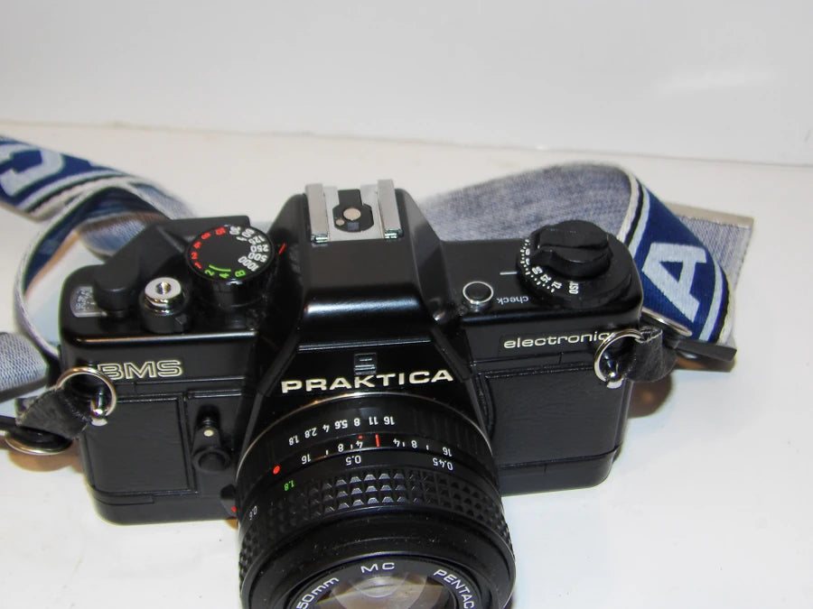 Praktica BMS - 35mm Film - Camera - SLR - 50mm F/1.8 Lens - Great Stored Condition image 8