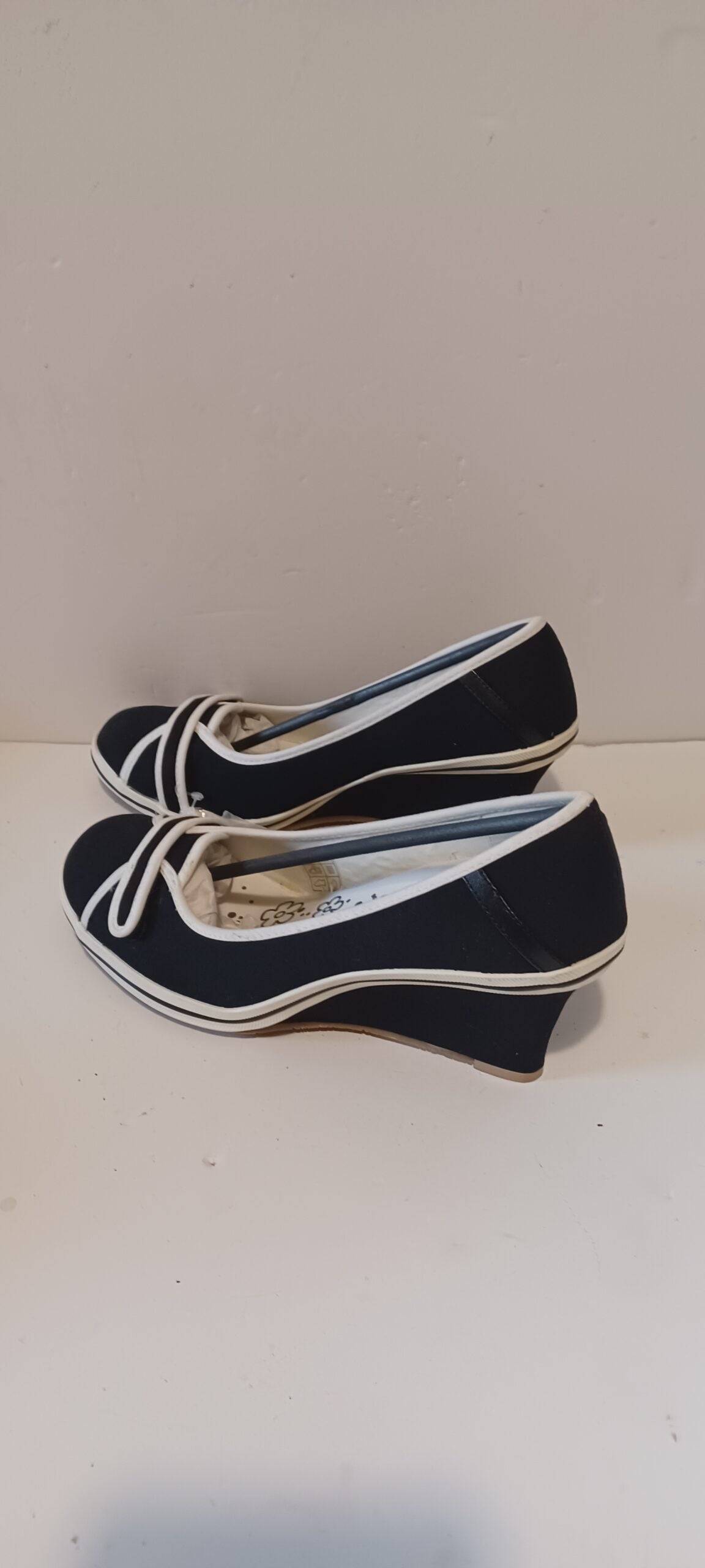 Hoyvoy - Lona - Wedge Heels - Strapless - Black - Brand New image 5