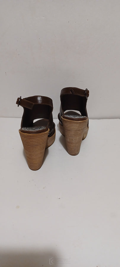 Xti - Sra - Ladies Heel - Heel Strap - Brown - Brand New image 4