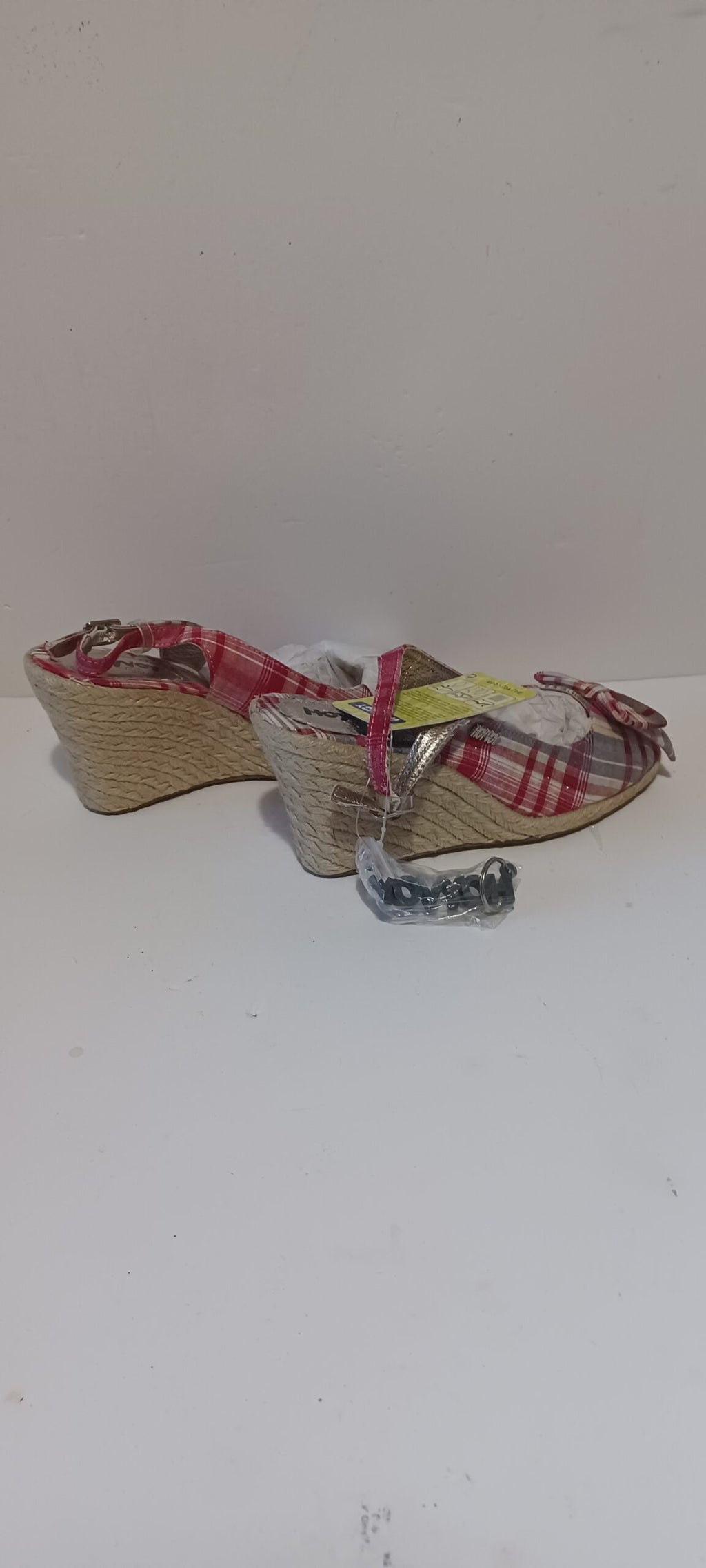 Hoyvoy - Escoces - Wedge Heel Strap - Red Tartan - Bow Decore - Brand New image 3