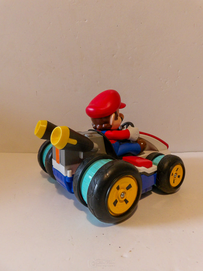 Nintendo - Super Mario Kart 8 - Mario Bros- Anti-Gravity - 8" Mini RC Racer - 2.4Ghz - Spares and Repairs image 3