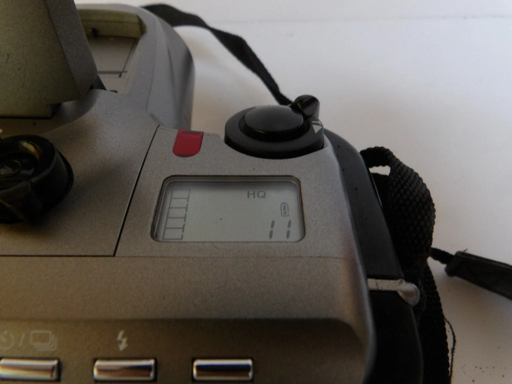 Olympus Camedia Digital Camera C-1400XL Early 1.4 Mpixel PWO - Boxed image 10