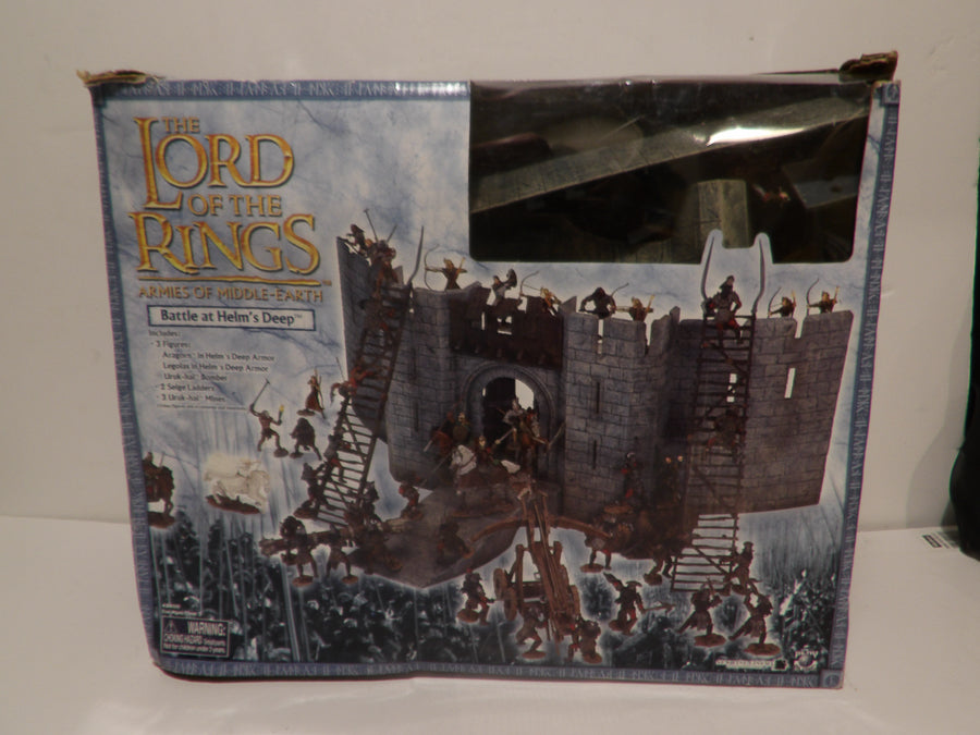 LOTR | Lord Of The Rings | Armies of Middle Earth | Battle At Helms Deep | Loads Of Figures & Weapons image 0