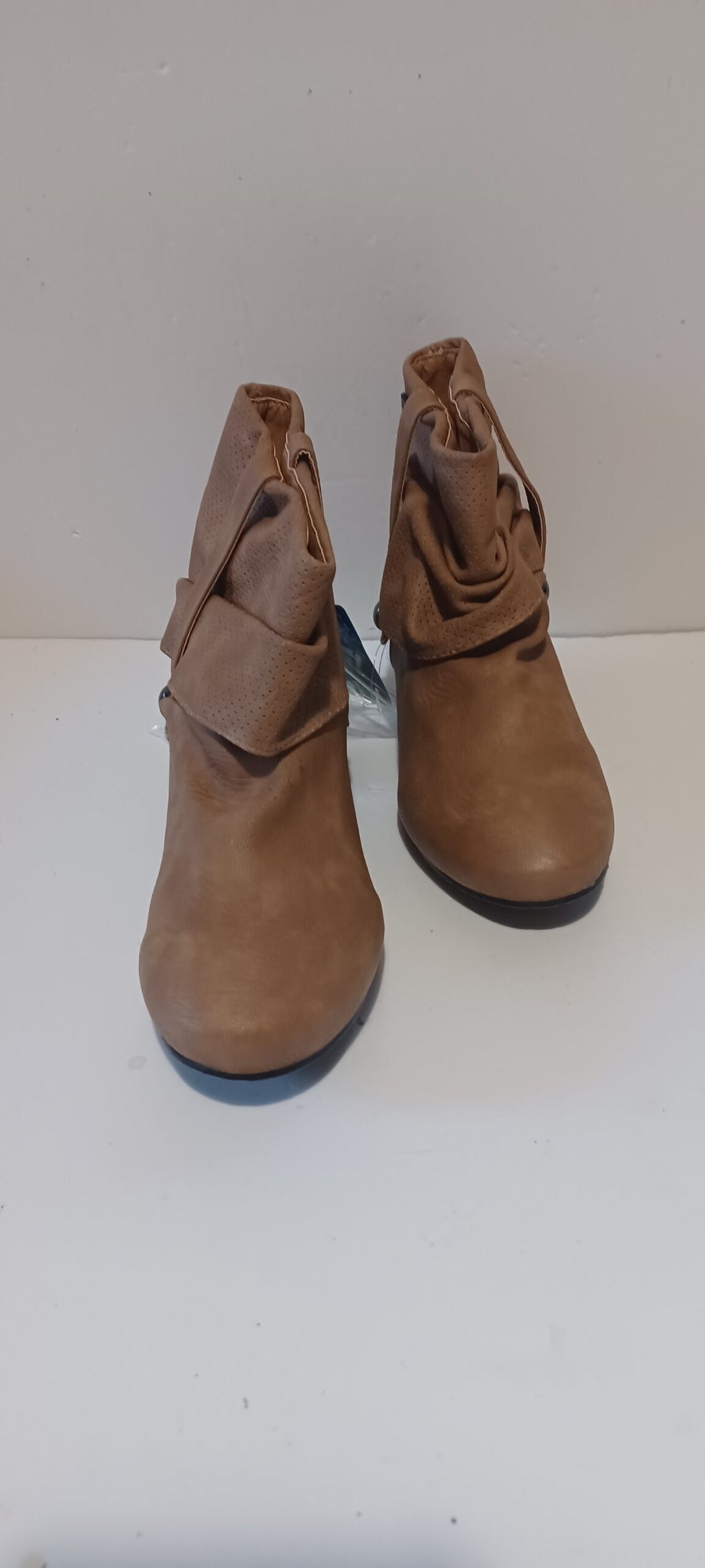 Hoyvoy - Botin - Ankle Boot - Ankle Buckle - Tan - Brand New image 1