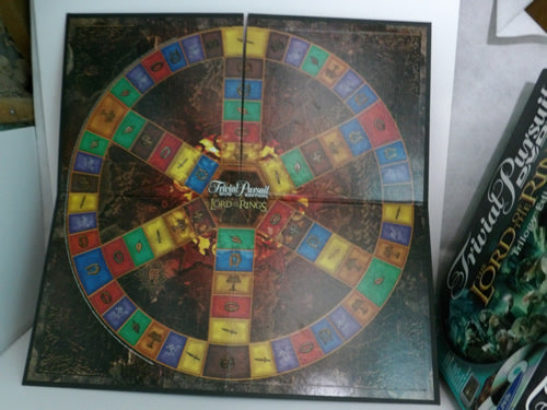 Lord Of The Rings Trivial Pursuit Dvd Game: Trilogy Edition image 5