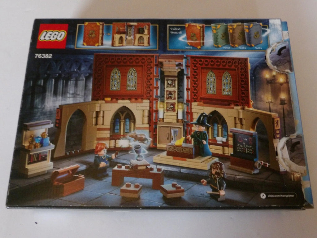 LEGO 76382 Harry Potter Hogwarts Moment Transfiguration Class - Box opened image 1