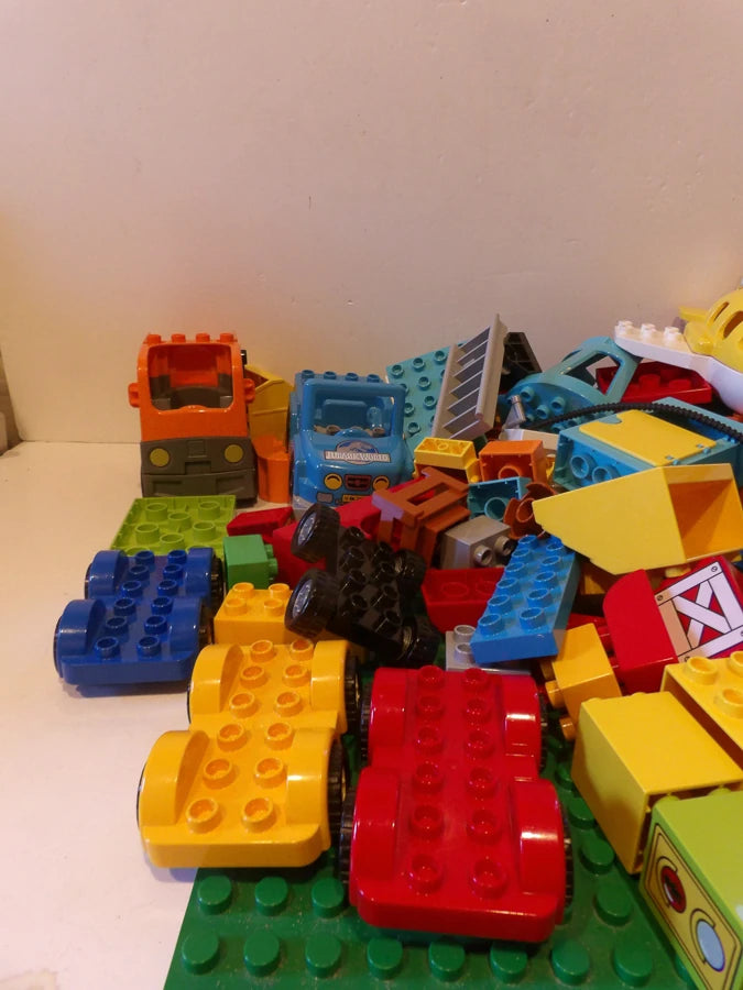Lego - Duplo - Jurrasic Park, Cars, 4x4's, Planes, Base Plate and Bricks Galore - Great Condition image 2