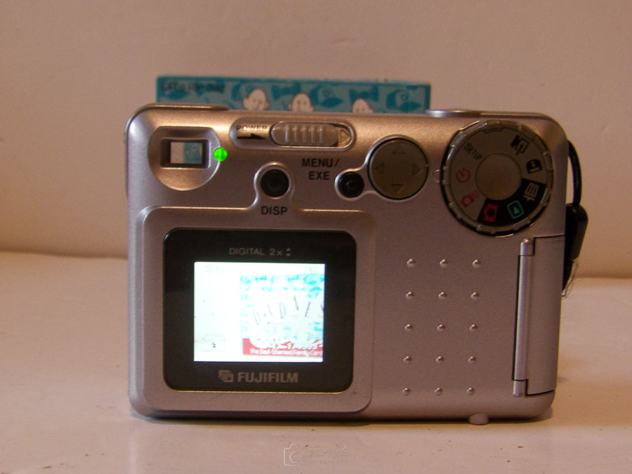 Fujifilm - MX1200 - 1.3MP - Digital Camera Silver - Great Working Condition image 6