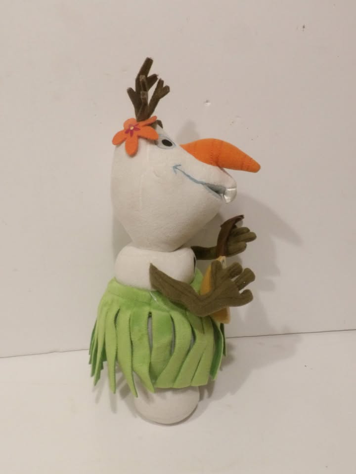 Olaf Plush from FROZEN 13" snowman Authentic Disney Store, It's Summer image 3