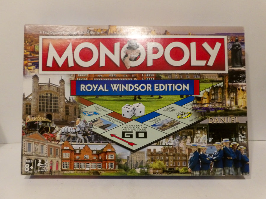 Winning Moves - Monopoly Royal Windsor Edition - Contents Sealed - Complete image 8