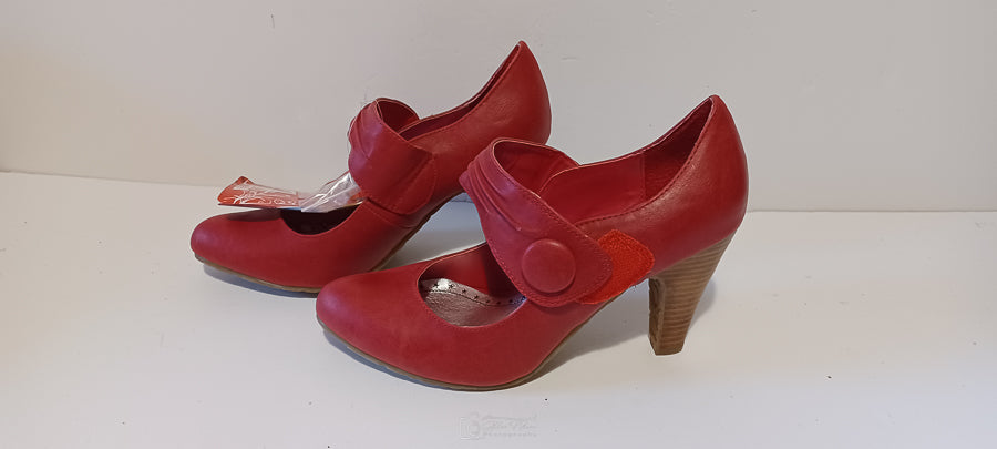 Xti - Zapato - Ladies Heel - Single Strap - Buttons - Red - Brand New image 6