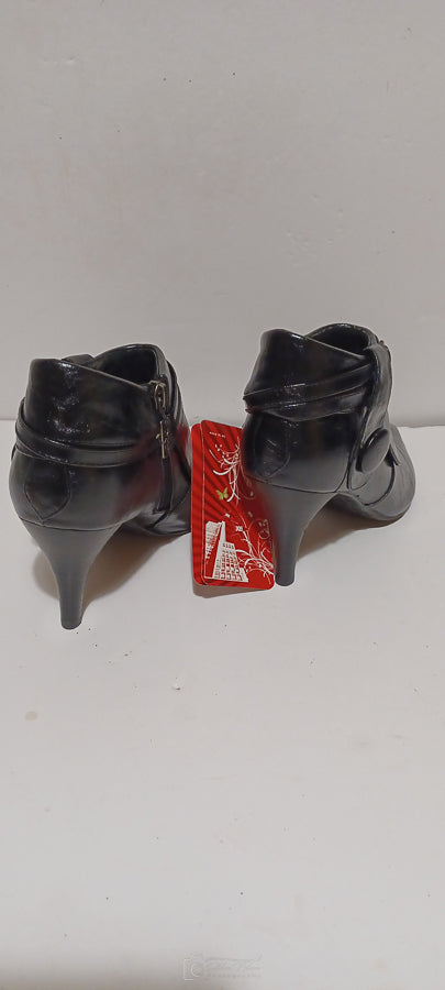 Xti - Ladies Half Boot - Side Buckle & Button - Black - Brand New image 5