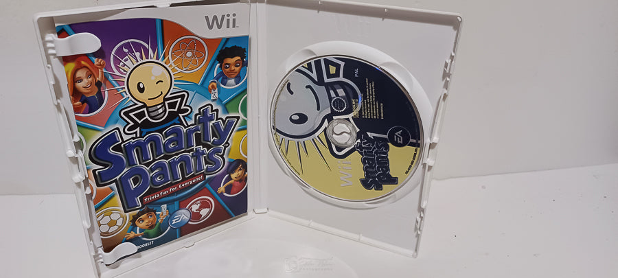 Nintendo Wii | Smarty Pants | Family Trivia Game | 2007 | Almost Unused Condition image 1