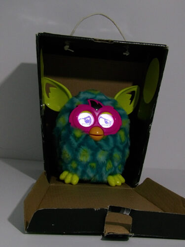 Furby Boom - Green Peacock image 1