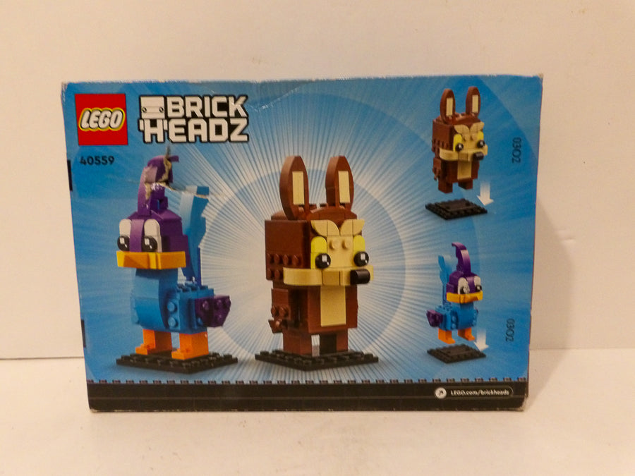 Lego Brickheadz Set - 40559 -  Looney Tunes - Brand New and Sealed - Minor Box Damage image 1