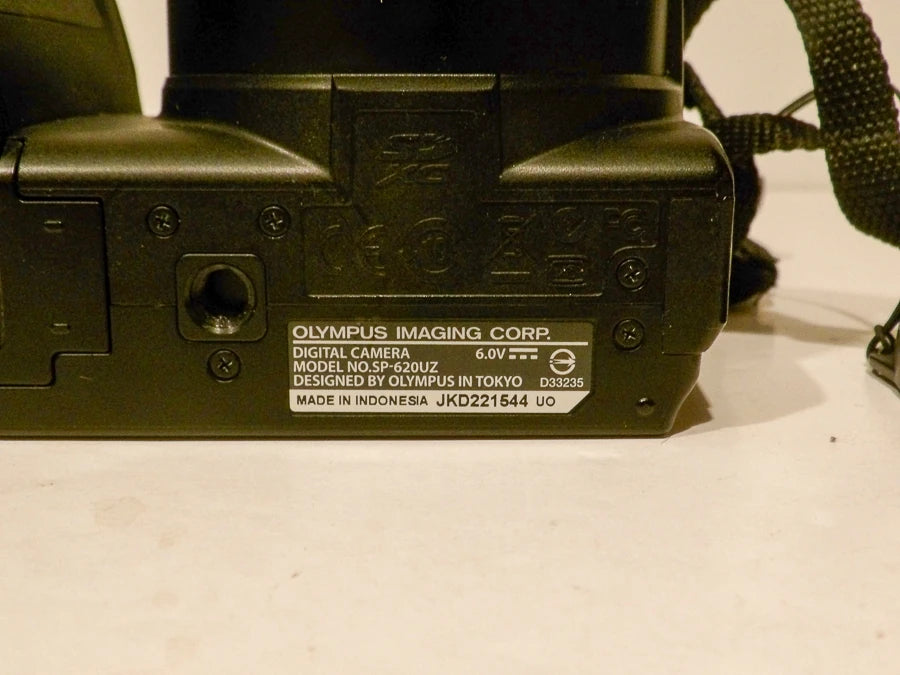 Olympus - SP-620UZ - Compact Bridge Camera - Perfect Condition image 8