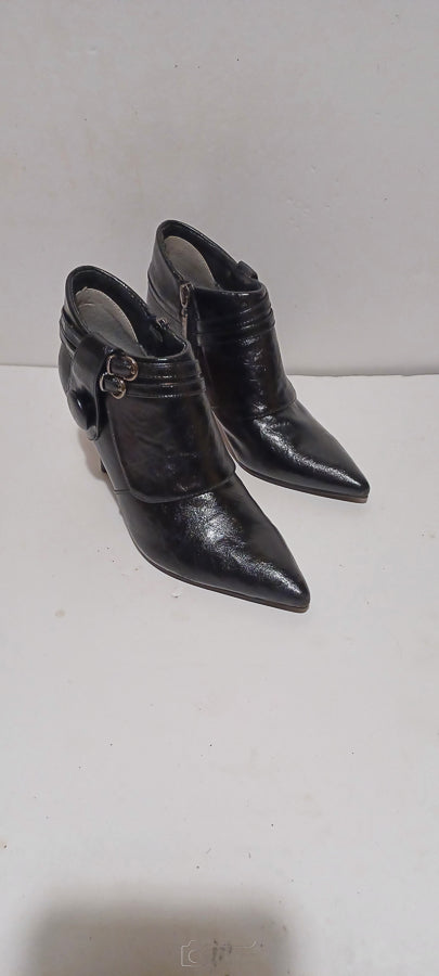 Xti - Ladies Half Boot - Side Buckle & Button - Black - Brand New image 8
