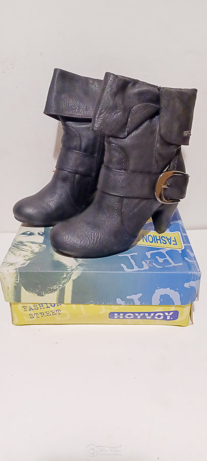 Hoyvoy - Lady Pirate Boots - Black - Heel One Buckle - Brand New image 0
