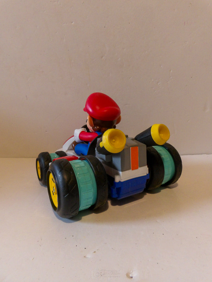 Nintendo - Super Mario Kart 8 - Mario Bros- Anti-Gravity - 8" Mini RC Racer - 2.4Ghz - Spares and Repairs image 4