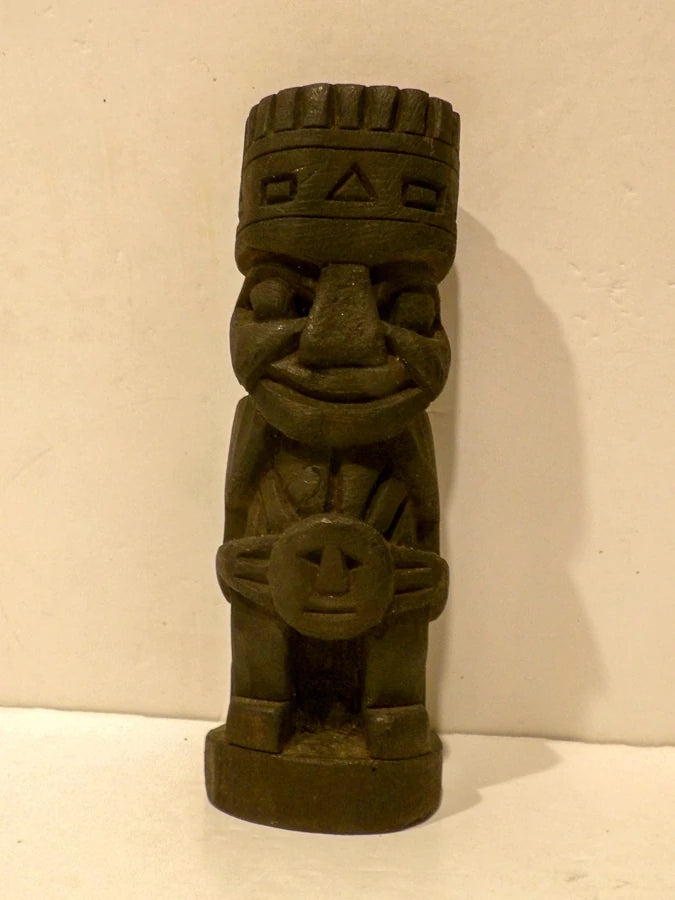 Hand Carved Wood Tiki Bar Tiki Sculpture - Great Condition image 5