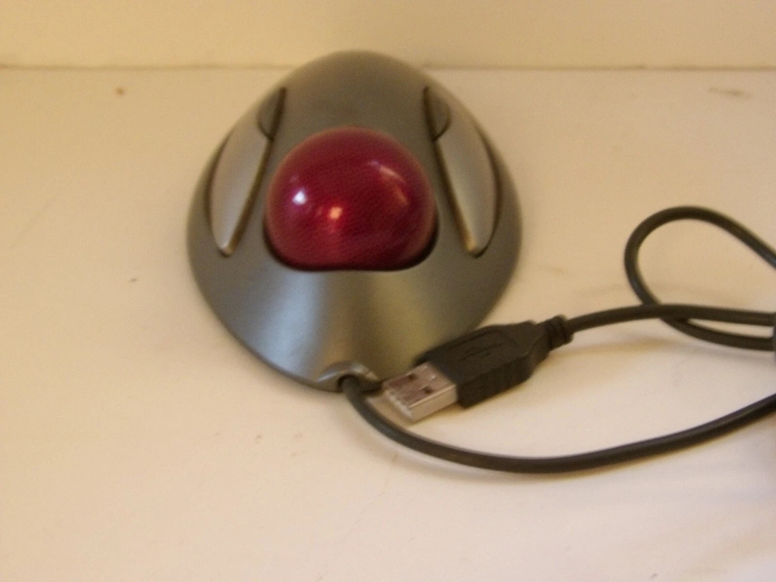 Logitech T-BC21 Wired USB Ergonomic Marble Track Ball Mouse 4 Button Grey image 2