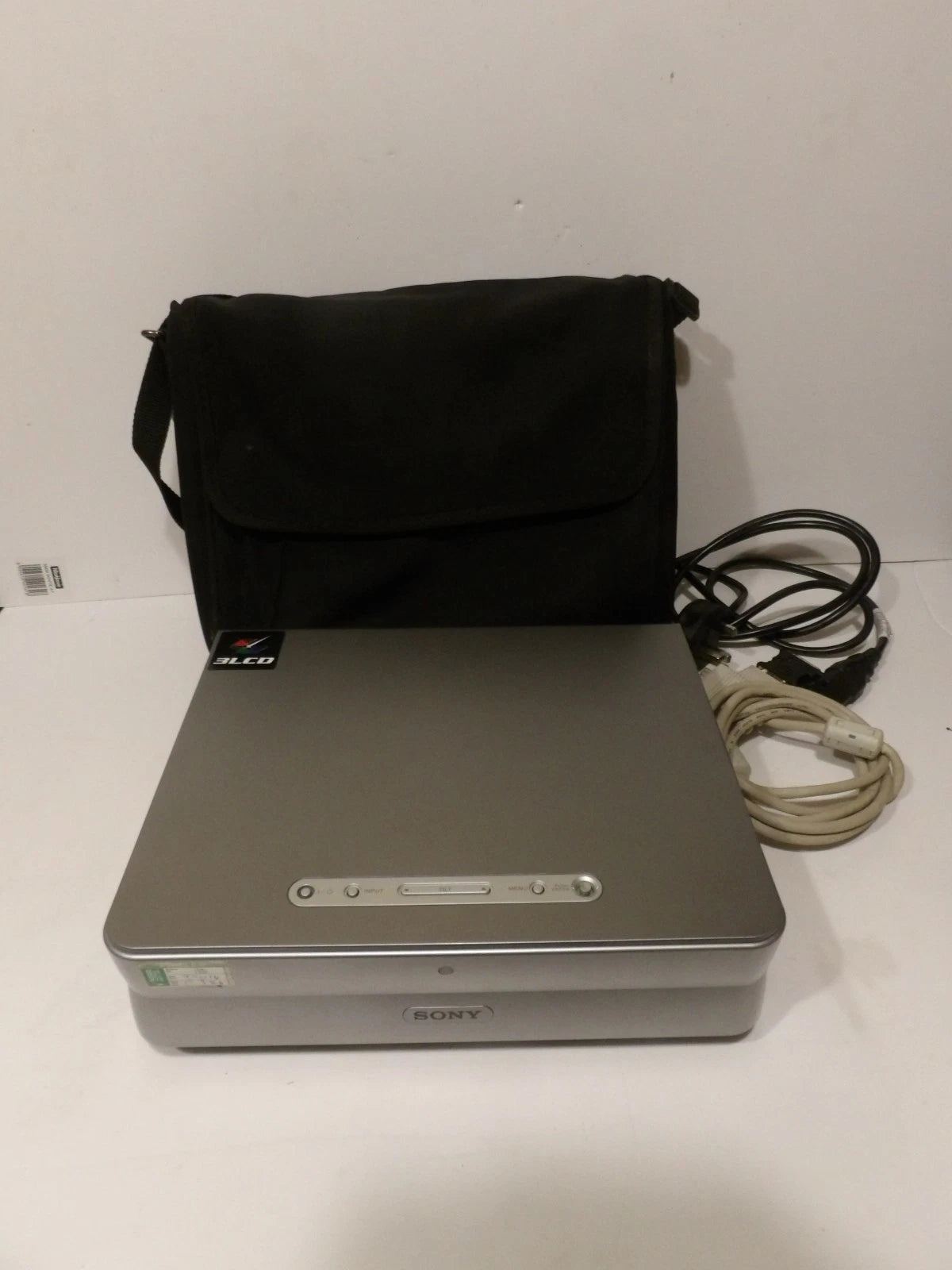 Sony VPL CS7 LCD projector SVGA With Bag, Cables - Spares Or Repairs image 0