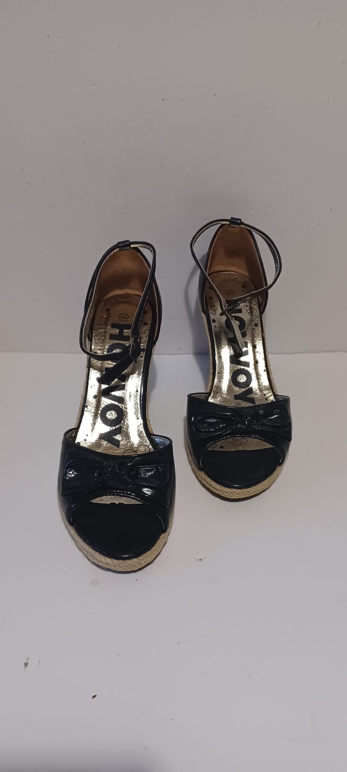 Hoyvoy - Bow - Wedge - Heel Strap - Black - Brand New image 1