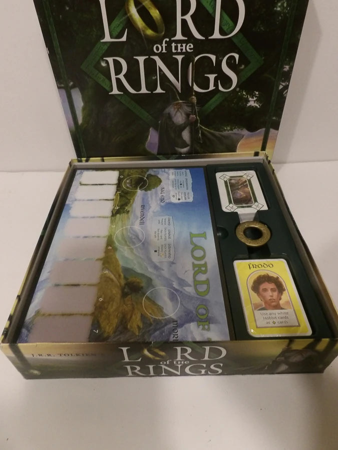 J.R.R Tolkien - Lord of The Rings - Parker - Hasbro - Board Game - Great Condition image 10