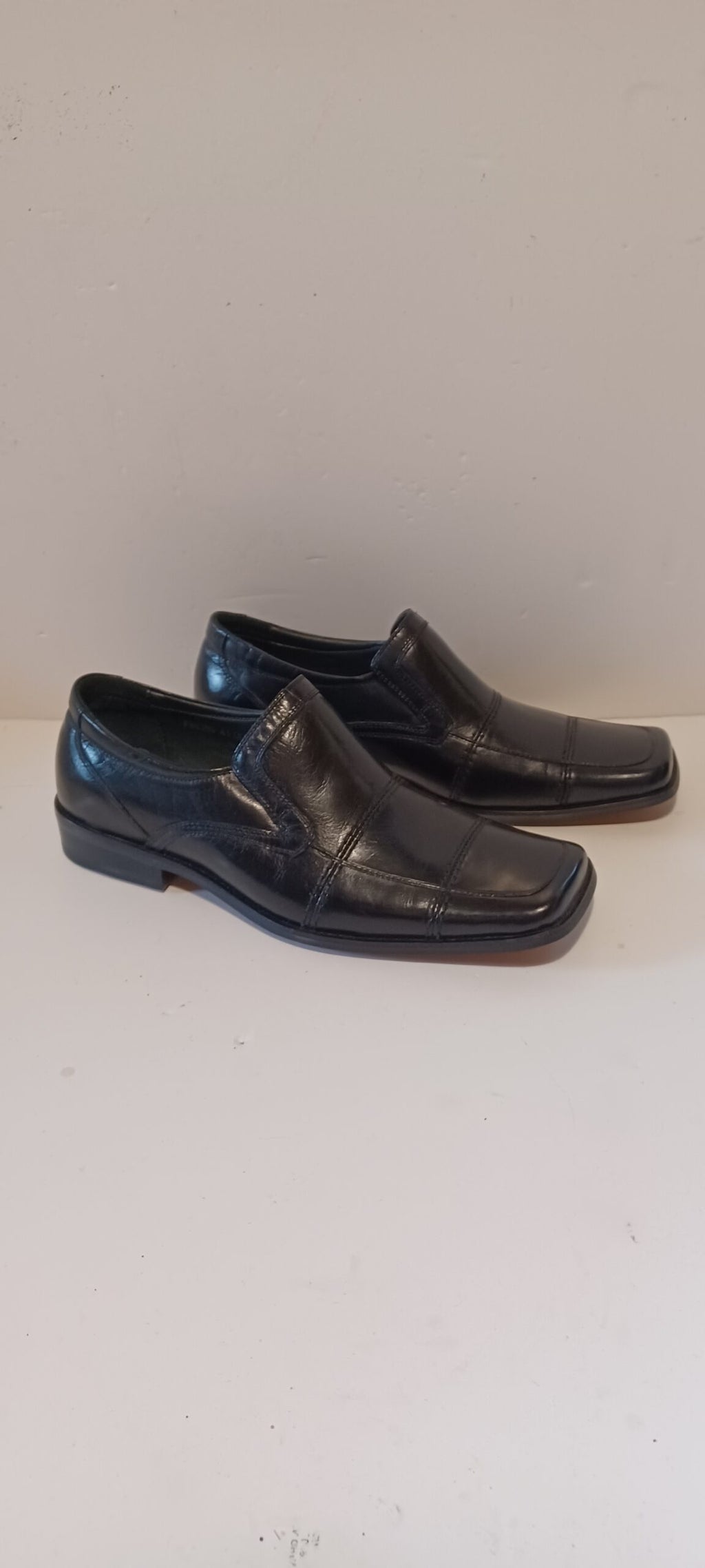 Front - Kempston - Mens Shoes - Black - Brand New image 7