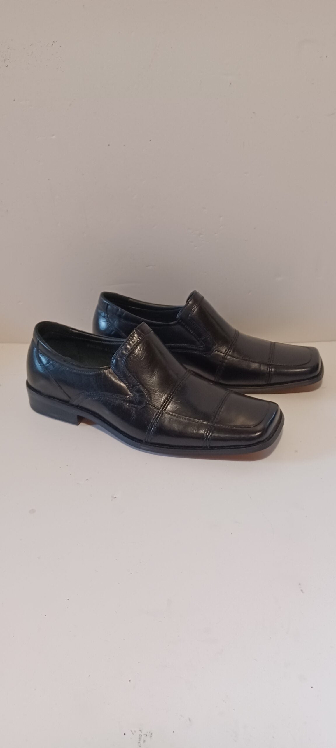 Front - Kempston - Mens Shoes - Black - Brand New image 7