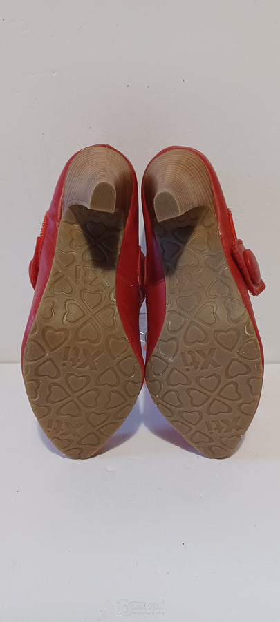 Xti - Zapato - Ladies Heel - Single Strap - Buttons - Red - Brand New image 7